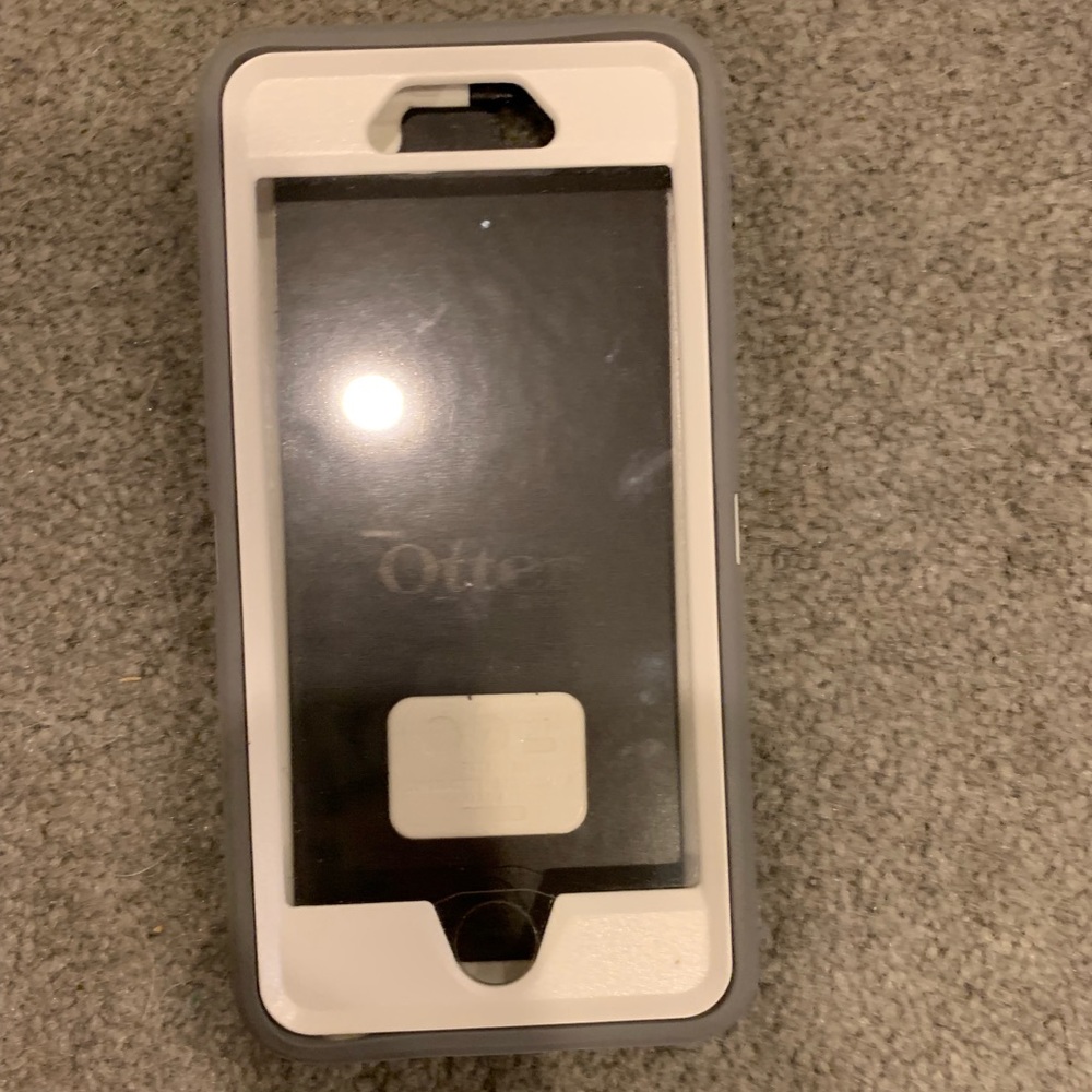 iPhone 5 case - Picture 2 of 2